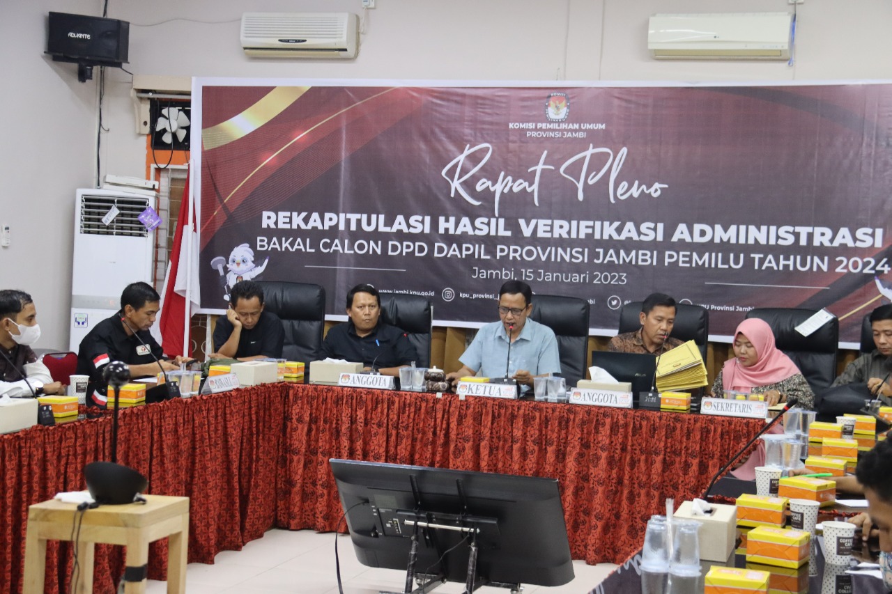 Rapat Pleno Rekapitulasi Hasil Vermin Calon DPD Dapil Provinsi Jambi Pemilu Tahun 2024