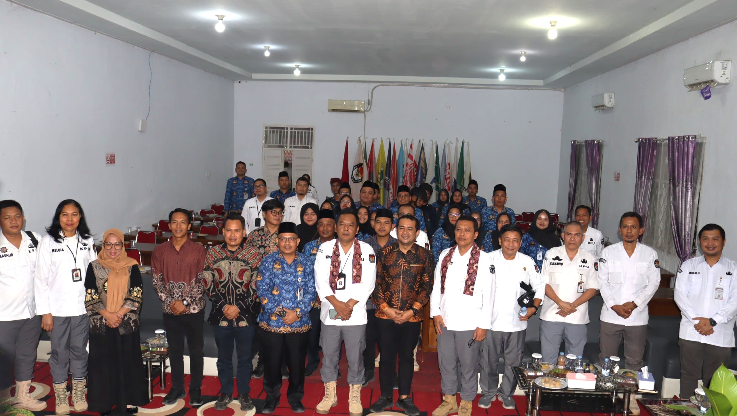 Ketua & Sekretaris KPU Prov Jambi dampingi Kunjungan Kerja Sekretaris Jenderal KPU RI di Kab.Bungo.